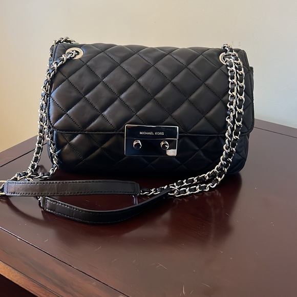 MK - Picture 12 of 15